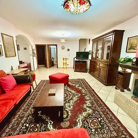 Kida لاديسْبولِ